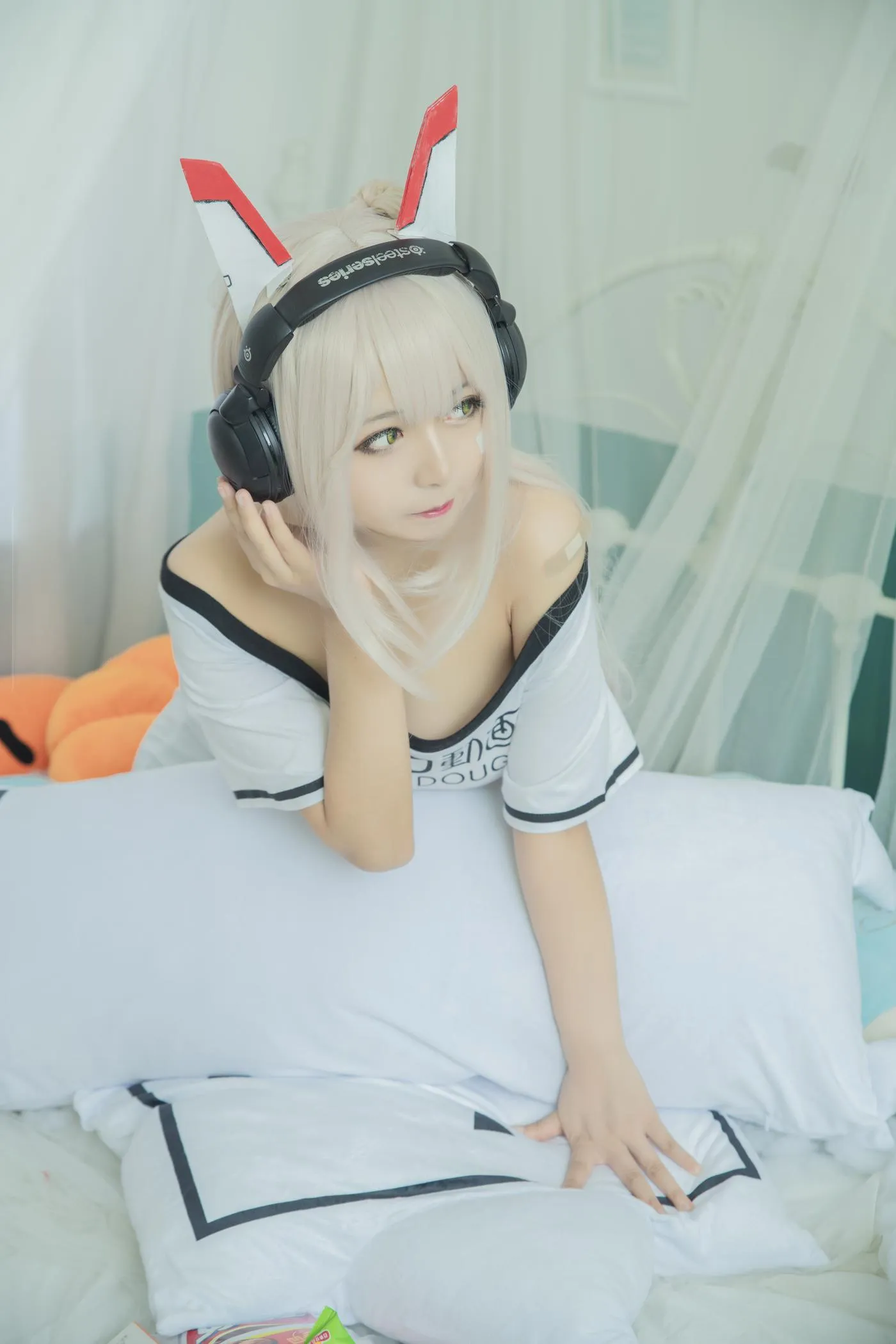 黑猫猫OvO – NO.16 肥宅凌波 [19P]插图3